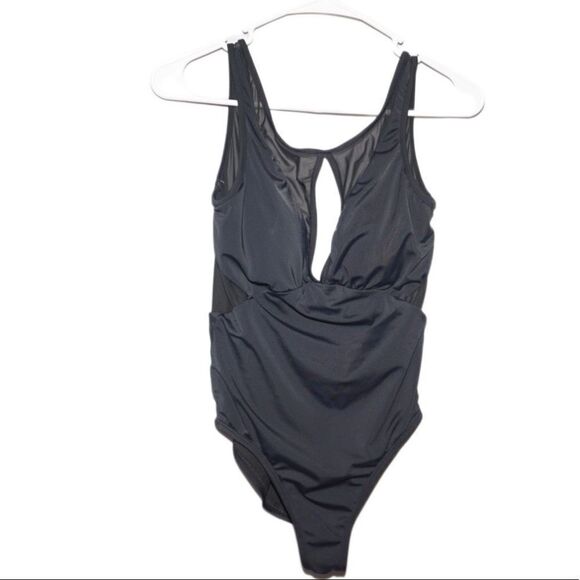 Time and Tru Black One-Piece Swimsuit, Size Medium - Picture 1 of 4